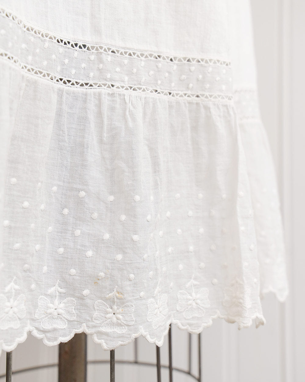 1910s White Cotton Lace Panel Petticoat