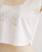 Edwardiaanse katoenen top met broderie anglaise