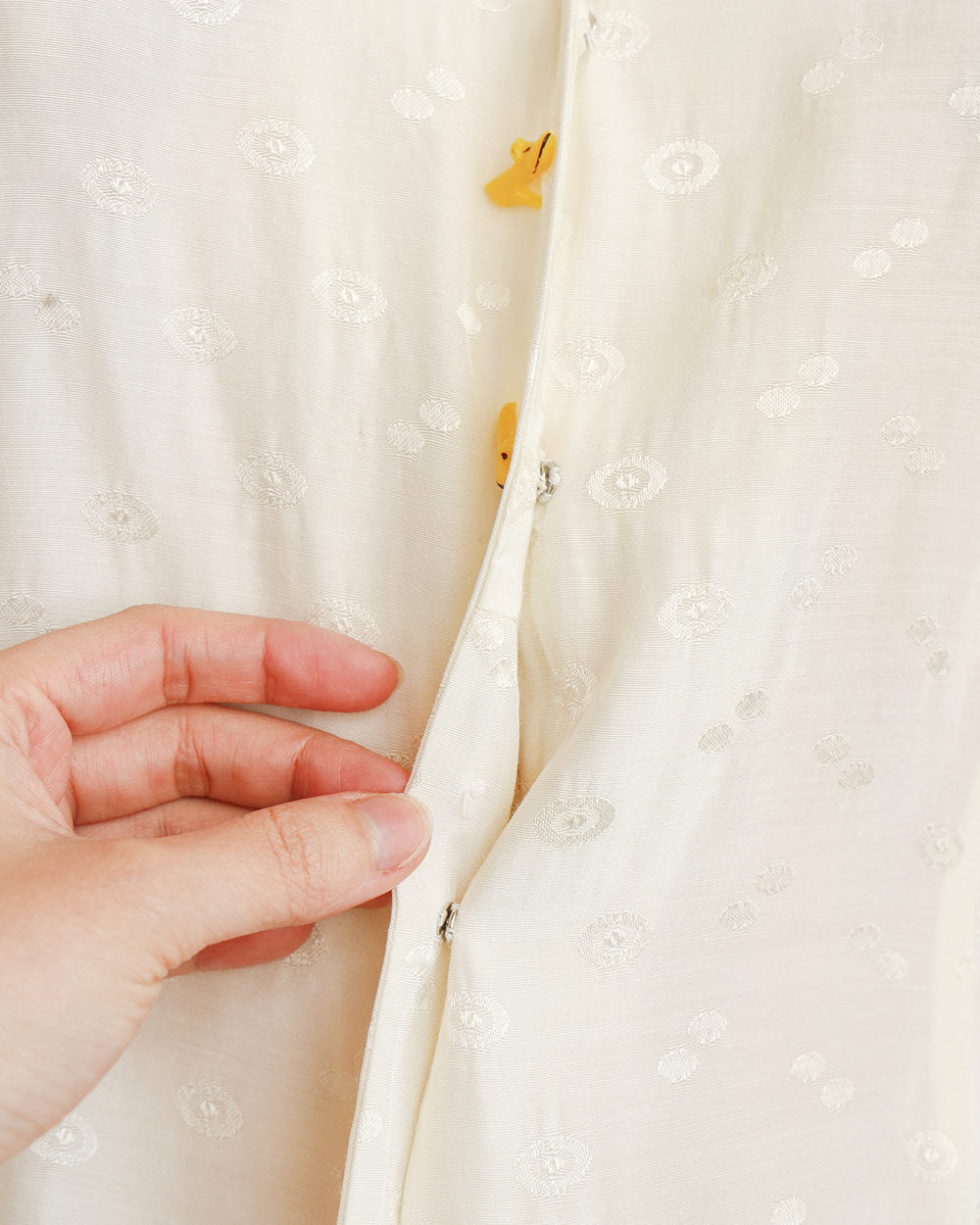 1940s Cream Rayon Brocade Blouse