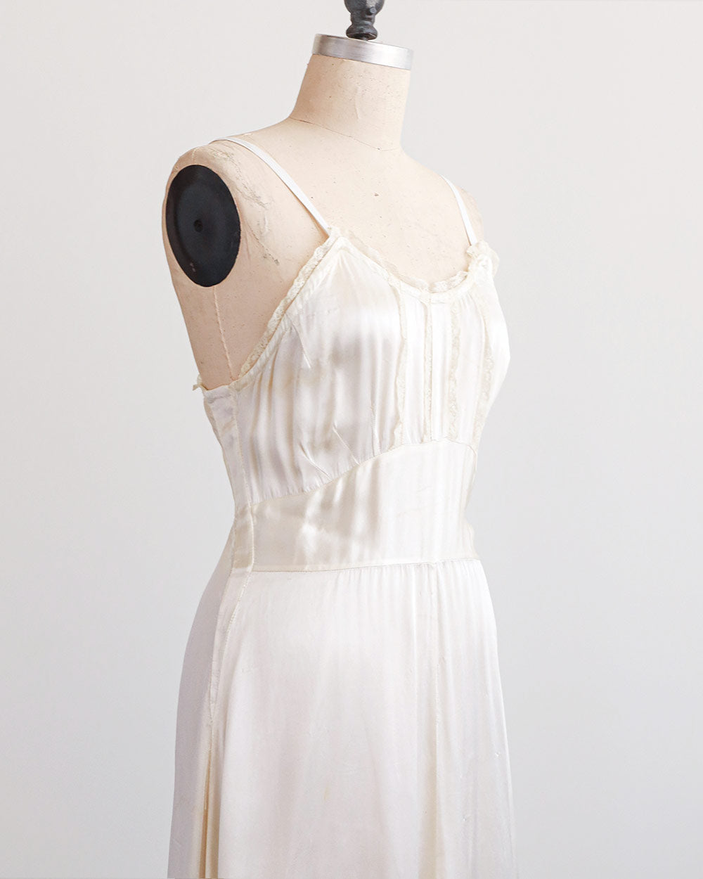 1930s Ivory Silk Bias-Cut Slip Dress