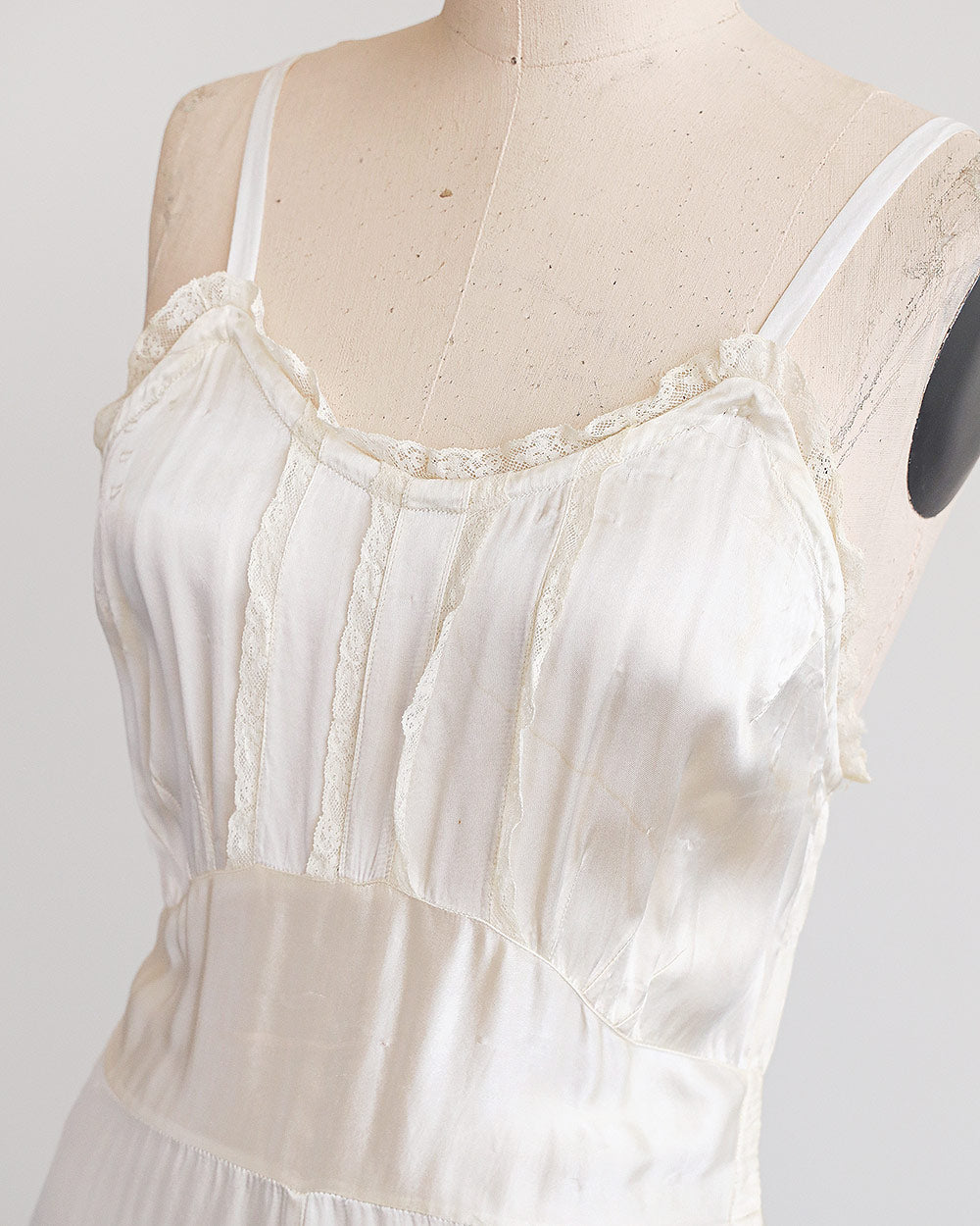 1930s Ivory Silk Bias-Cut Slip Dress