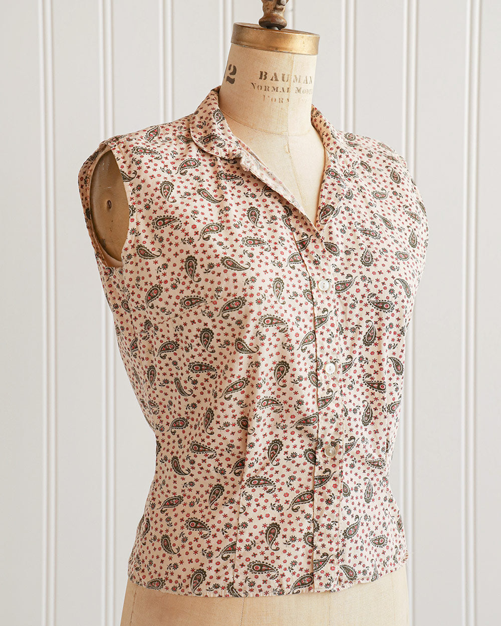 1960s Red Paisley Sleeveless Shell Top
