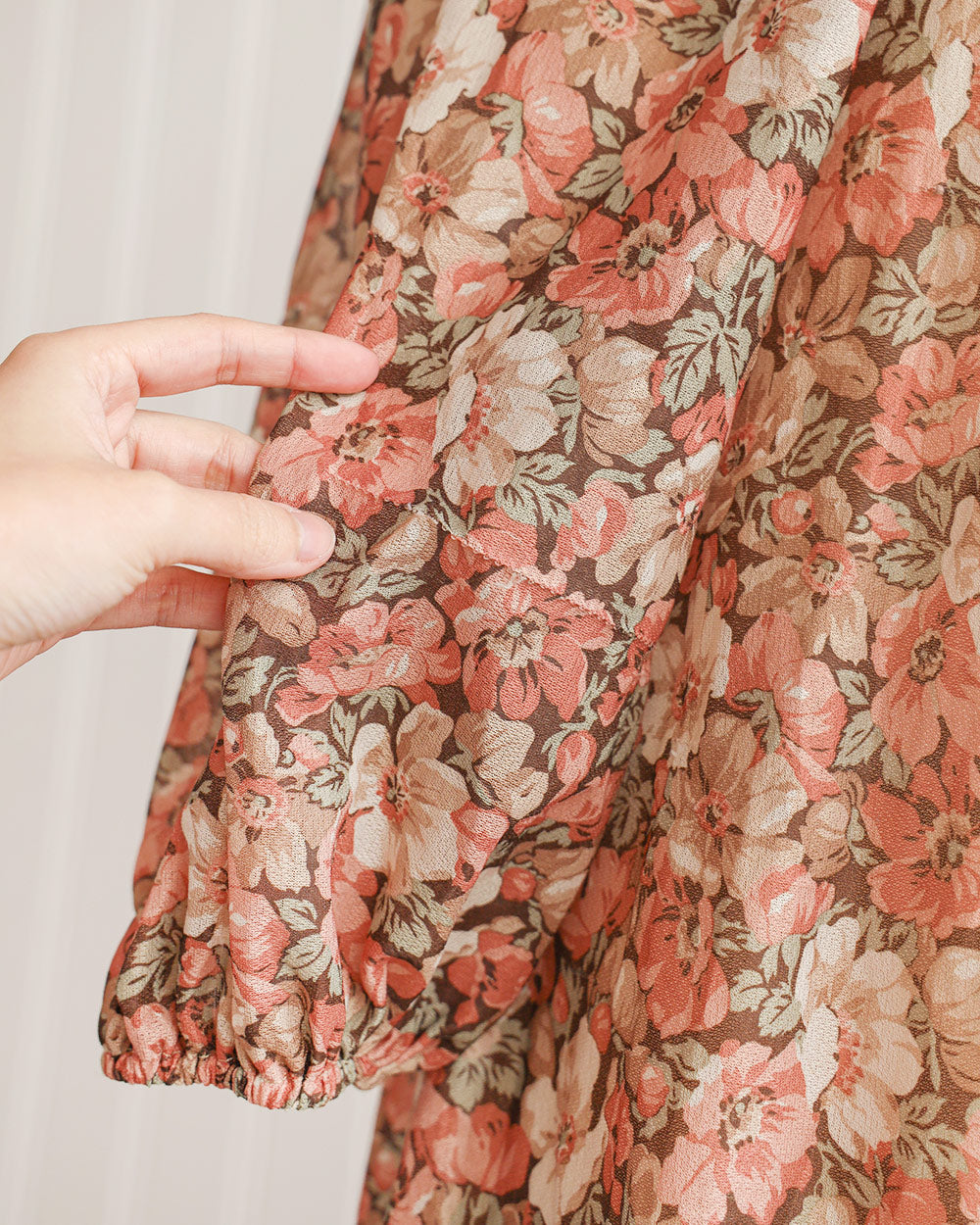 1970s Brown Floral Boho Peasant Midi Dress