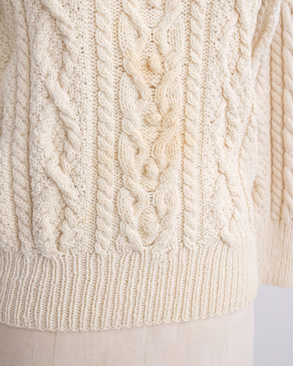 1970s Cream Cable Knit Wool Sweater