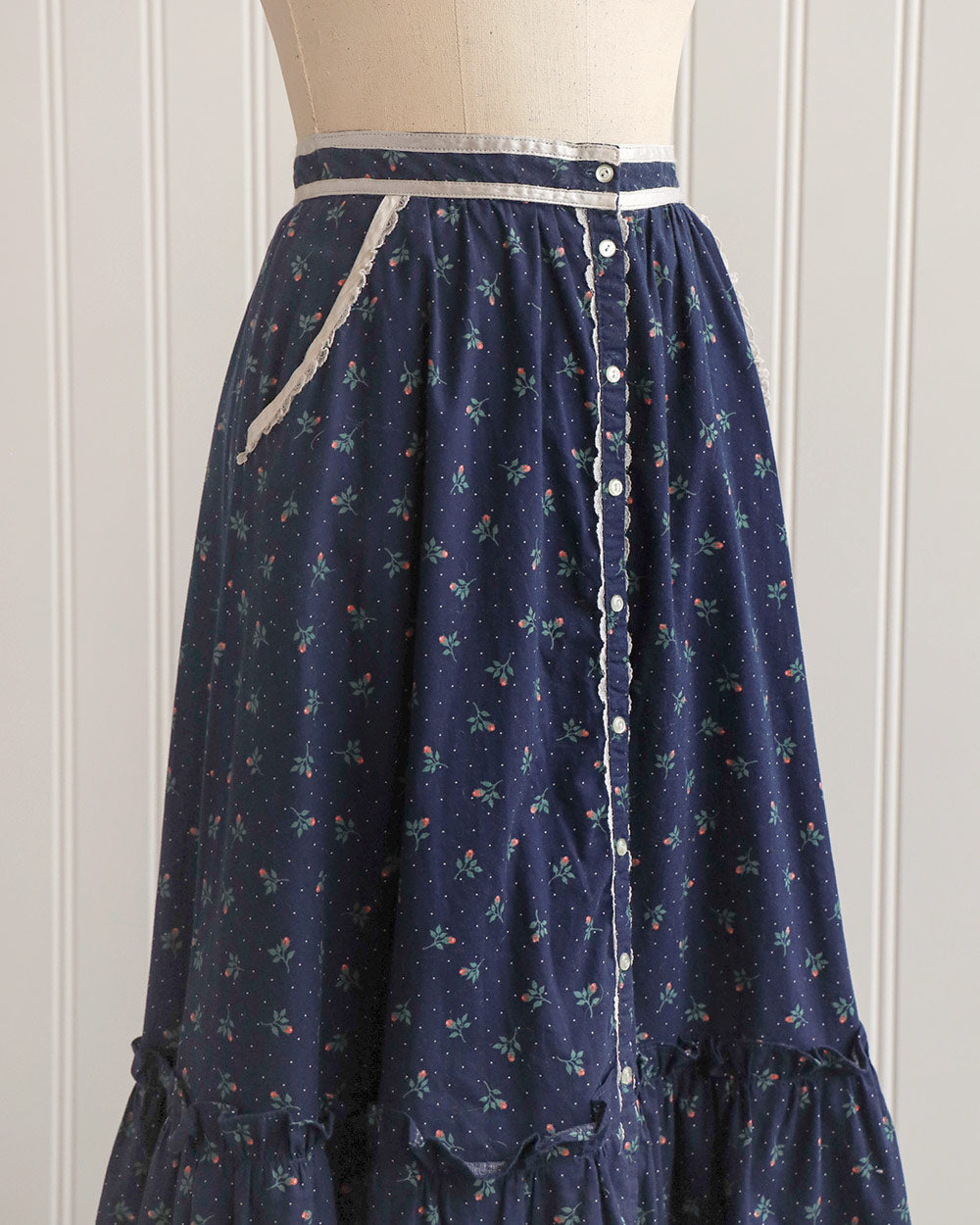 Navy Floral Flounce Hem Midi Skirt