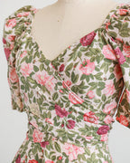 Katoenen wikkeljurk met bloemen uit de jaren 1980